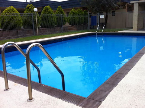 Junction Motel - Accommodation QLD 3