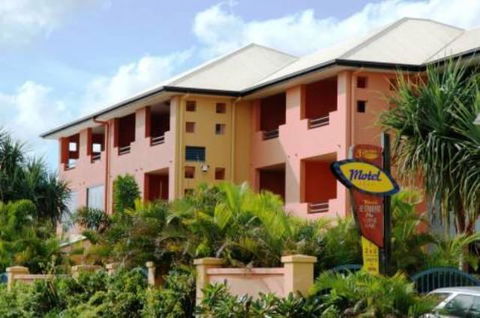 Kacy's Bargara Beach Motel - Accommodation QLD 1