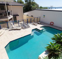 Kallaroo 3 Kallaroo Street- great house with views pool WIFI and aircon - Accommodation QLD