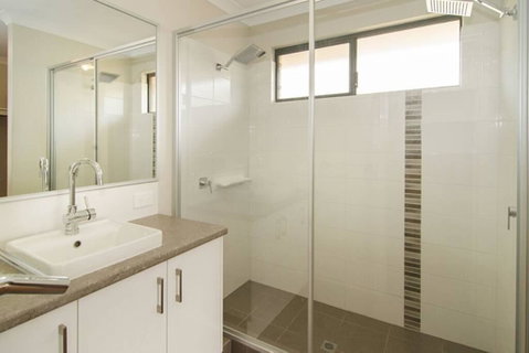 Kangaroo Retreat - Accommodation QLD 2