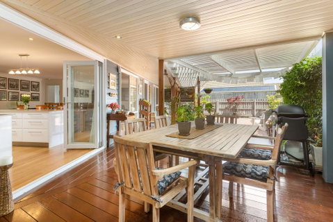 KARINYA - MORNINGTON - Accommodation QLD 0