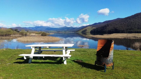 Khancoban Lakeside Caravan Park - Accommodation QLD 1