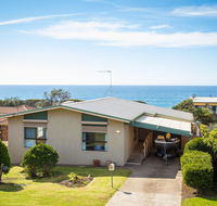 Kianga Parade Beach House - Accommodation QLD