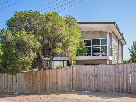 Kiltevna - Accommodation QLD 0