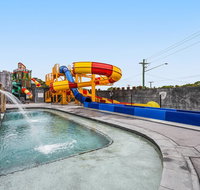King's Point Retreat - Accommodation QLD