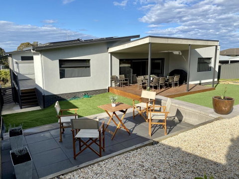 Kingfisher Retreat @ Eden Cove - Accommodation QLD 3