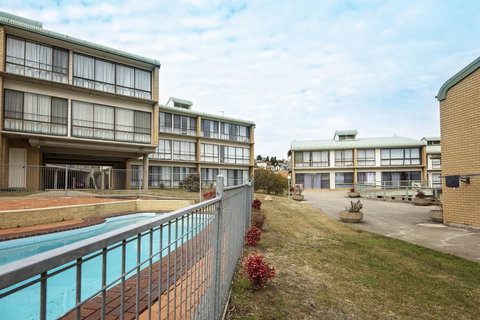 Kirwan Apartment 18 - Large Jindabyne Apartment - Accommodation QLD 1