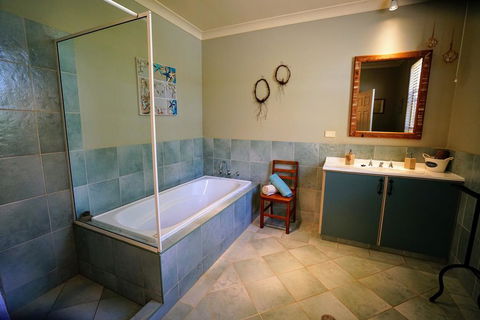 Kiwarrak Country Retreat - Accommodation QLD 3