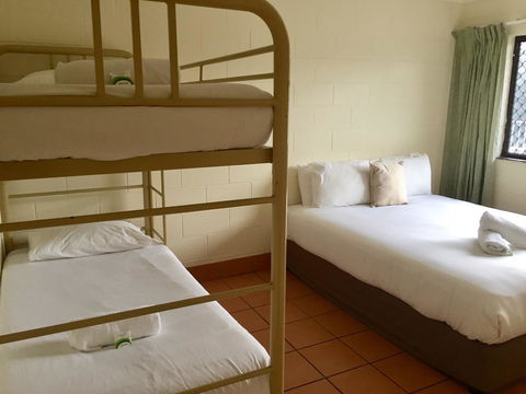 Koala Beach Resort Cairns - Accommodation QLD 1