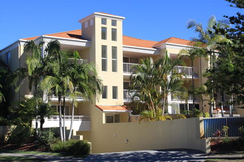 Koala Cove Holiday Apartments - Accommodation QLD 2