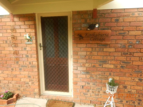Kookaburra Cottage - Accommodation QLD 1