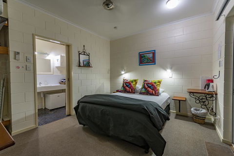 Kookaburra Lodge Motel - Accommodation QLD 3