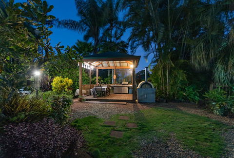 Kookaburra Lodge Motel - Accommodation QLD 0