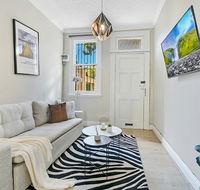 KOZYGURU SYDNEY CBD DARLINGHURST SPLIT LEVEL 2 BEDROOM TOWNHOUSE NDA023 - Accommodation QLD