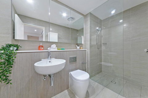 KOZYGURU ZETLAND COSY 3 BEDROOM APT EAST VILLAGE NZE906-1413 - Accommodation QLD 3