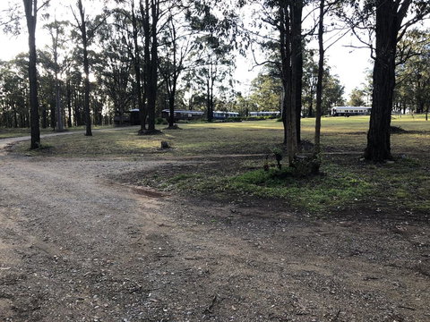 Krinklewood Cottage & Train Carriages - Accommodation QLD 1