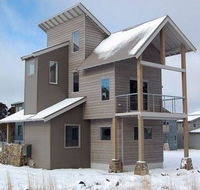 Krystal Peaks-DPA - Accommodation QLD