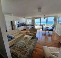 Kupari Surfers Paradise
