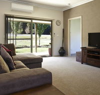 La Casa - Accommodation QLD