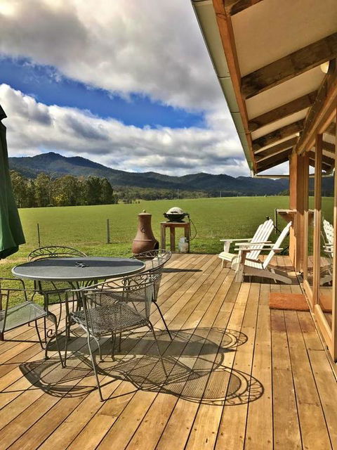 La Casetta (The Little House) - Accommodation QLD 3