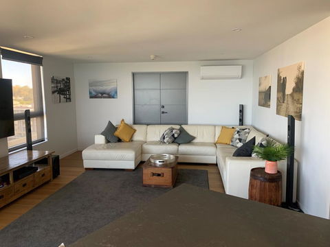 La Pacifique Apartments - Accommodation QLD 1
