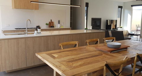 Laguna - Accommodation QLD 3