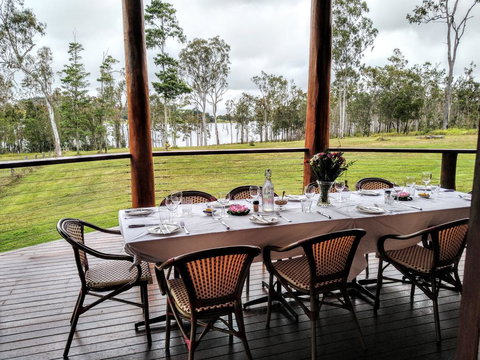 Lake Tinaroo Waterfrontage - Accommodation QLD 1