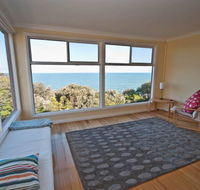 Lake Tyres Beach House - Accommodation QLD