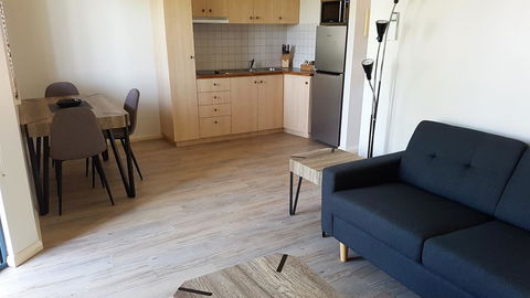 Lakeview Apartments - Accommodation QLD 1