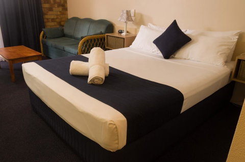 Lancaster Court Motel - Accommodation QLD 0