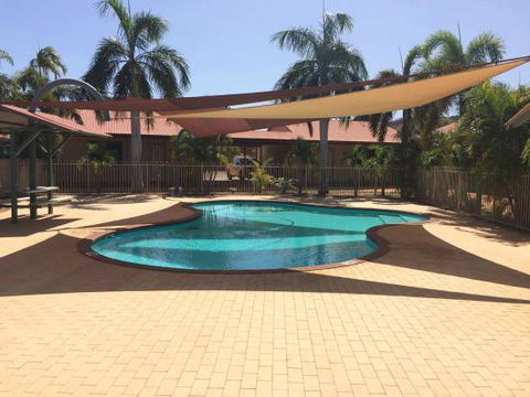 Latitude20 Karratha Apartments - Accommodation QLD 0