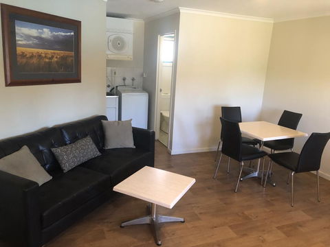 Latitude20 Karratha Apartments - Accommodation QLD 1