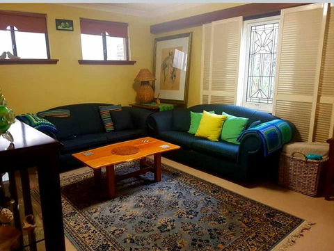 Layton Street Apartments - Accommodation QLD 2