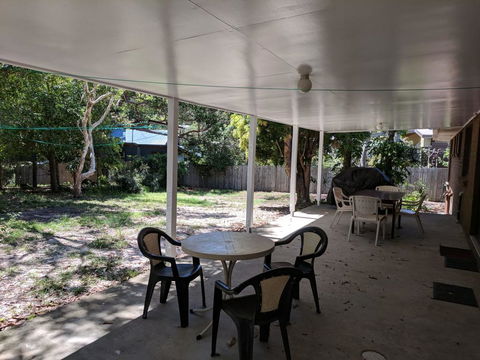 Lazy Days - Accommodation QLD 1