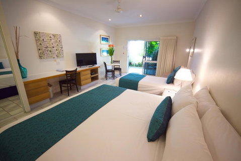 Lazy Lizard Motor Inn - Accommodation QLD 2