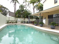 Le Court Villas