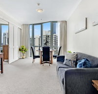 Legends 1 Bedroom Spa Suite - We Accommodate