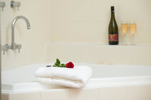 Leisure Inn Pokolbin Hill - Accommodation QLD 2