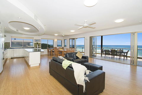 Lennox On The Beach Unit 2 - Lennox Head - Accommodation QLD 0