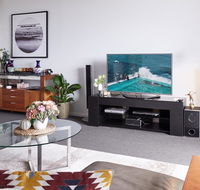 Light-Filled Designer Apartment with Amazing Views - Accommodation QLD