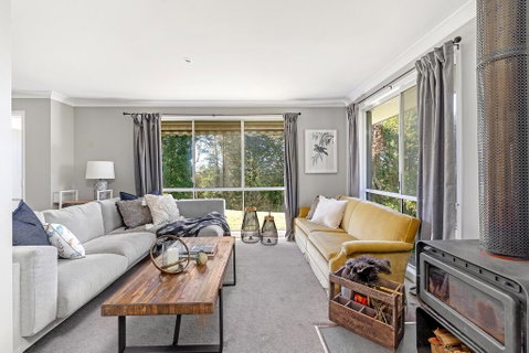 Lilyview Cottage - Robertson - Accommodation QLD 3
