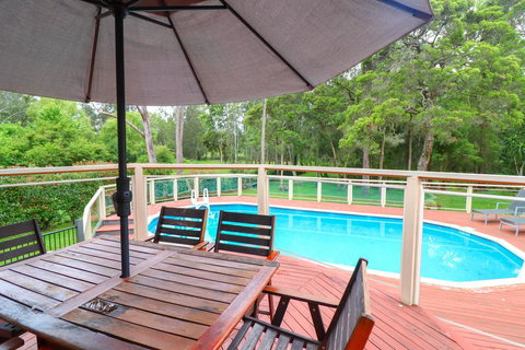 Lumeah House - Accommodation QLD 0