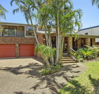 Lumina - luxury comfort and lots of style - Accommodation QLD