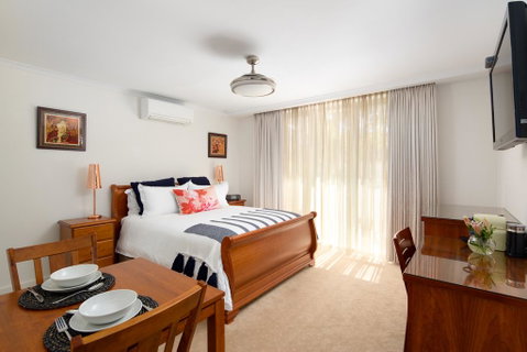 Luna Blu - Luxury B&B - Accommodation QLD 0