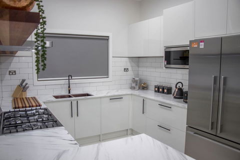 Luxe On Lane - Accommodation QLD 1