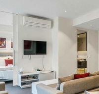 Luxury 2 bdrm in Watson at Walkerville with Balcony FREE carpark near Adelaide CBD - Accommodation QLD