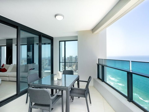 Luxury For The Soul 2 Bedroom Beachfront Apartment - Accommodation QLD 0