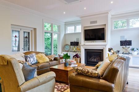 Luxury Inner-Melb 5 Brm Home, Close To Everything - Accommodation QLD 3