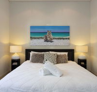 Luxury Modern Escapia - Accommodation QLD