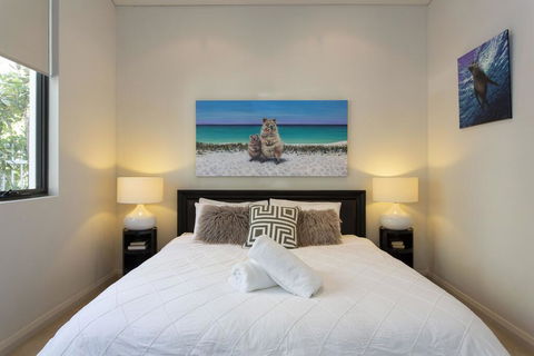 Luxury Modern Escapia - Accommodation QLD 0